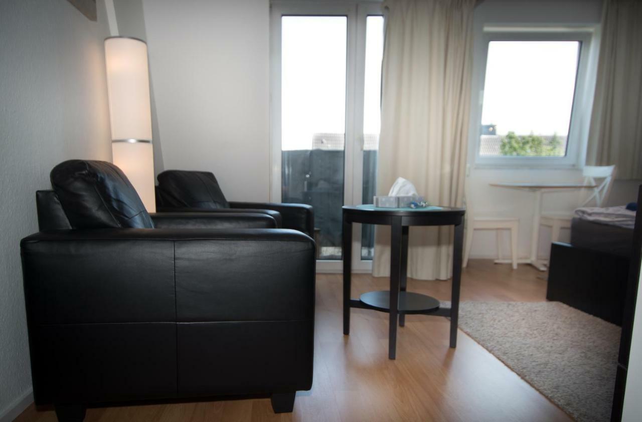 דיסלדורף Business & Tourist Apartment מראה חיצוני תמונה